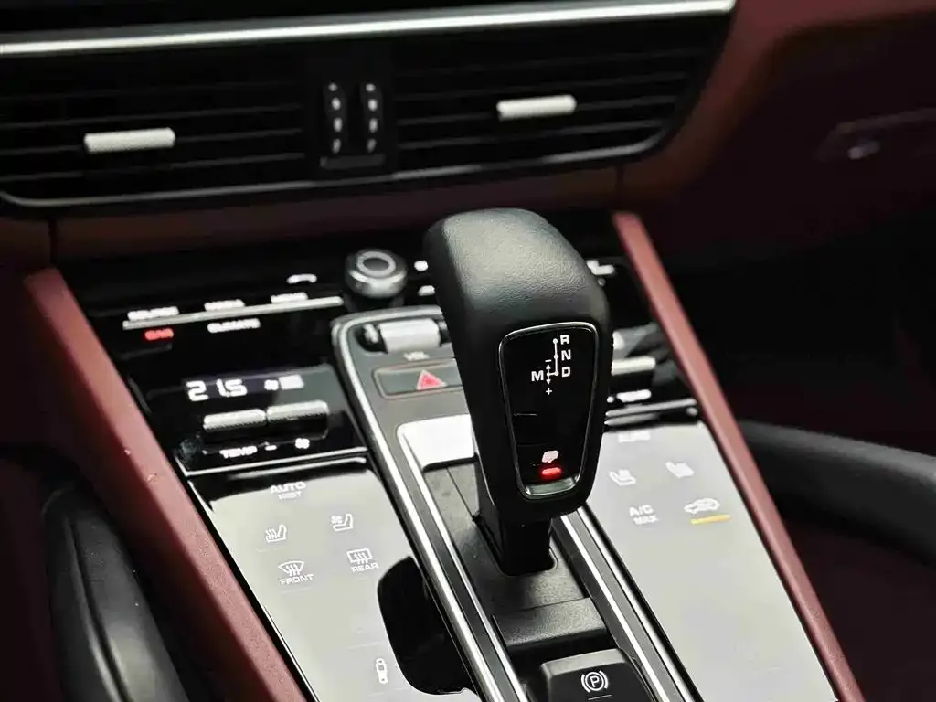 Porsche Cayenne 2023 из CN, фото 2