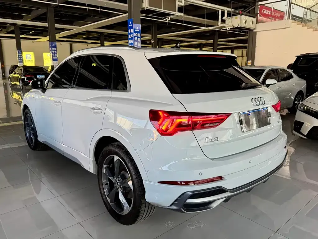 Audi Q3 2022 из CN, фото 6