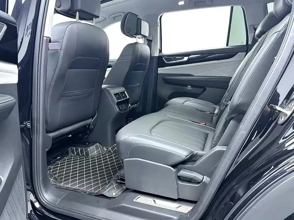 Volkswagen Teramont 2023 из CN, фото 8