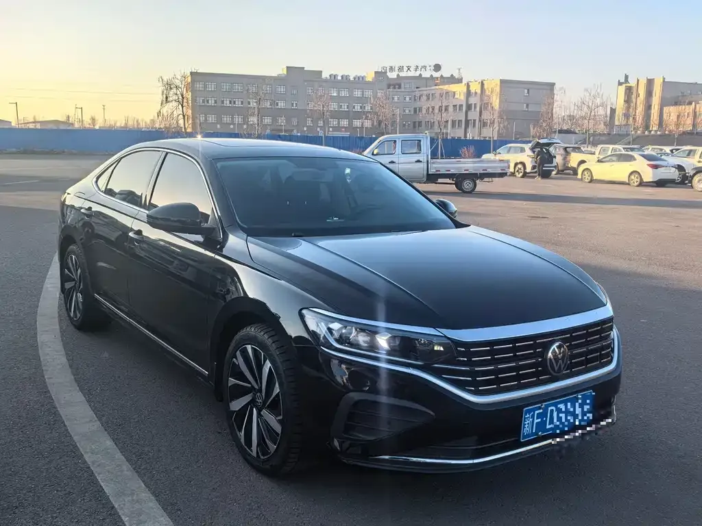 Volkswagen Passat 2024 из CN, фото 1