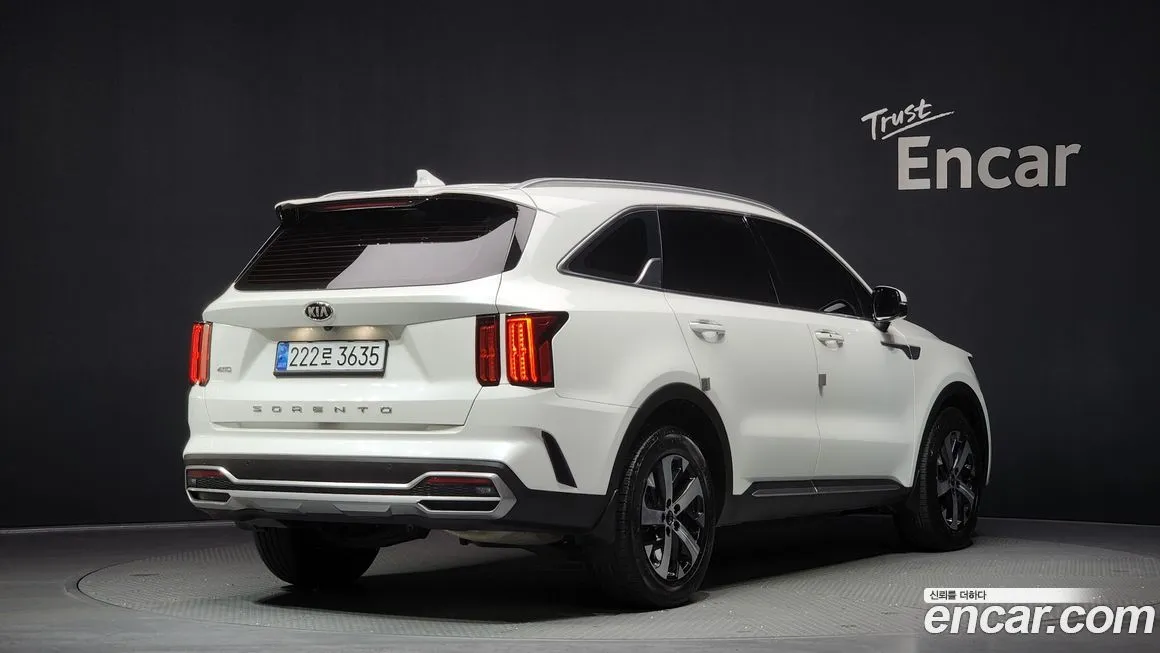 Kia Sorento — фото 4
