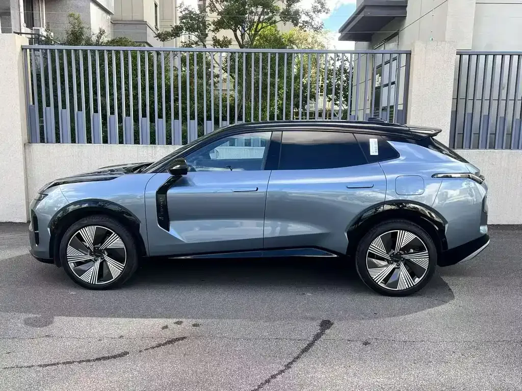Lynk & Co 08 EM-P 2024 из CN, фото 3