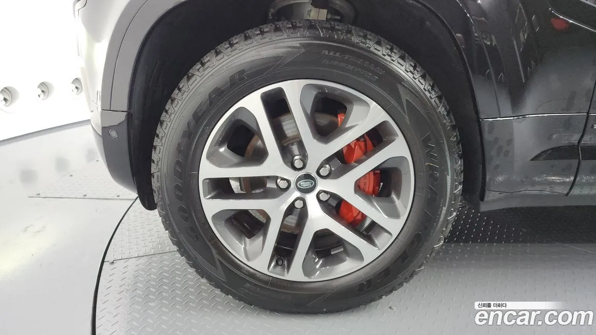 Land Rover Defender 2024 из KR, фото 10