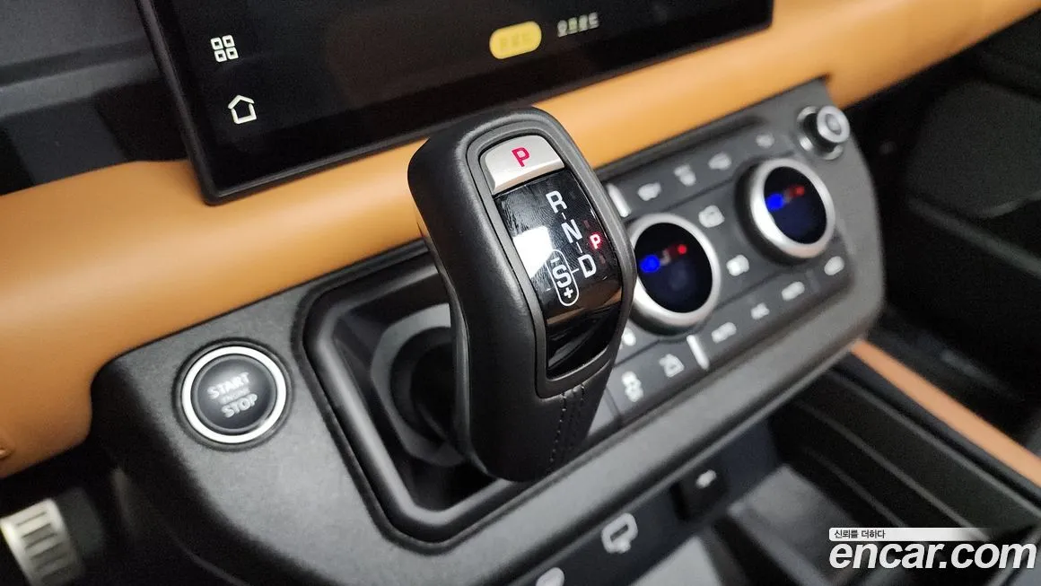 Land Rover Defender 2024 из KR, фото 9