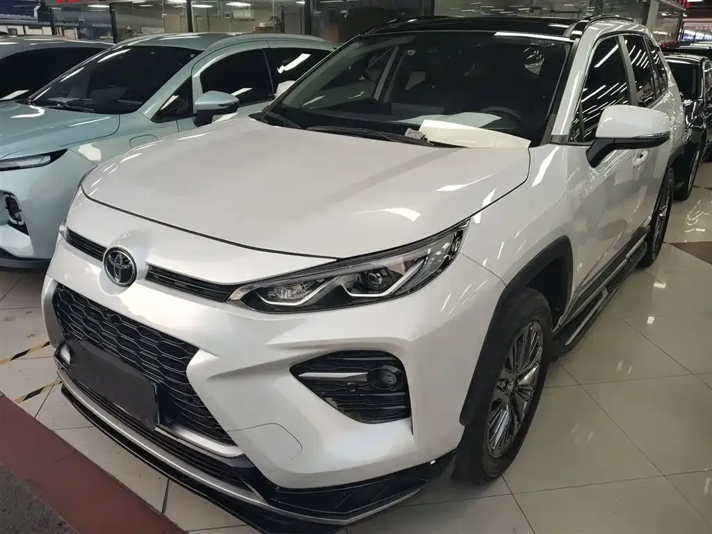 Toyota Wildlander 2023 из CN, фото 1