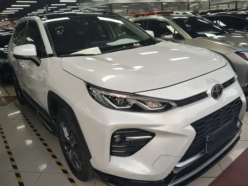 Toyota Wildlander 2023 из CN, фото 10