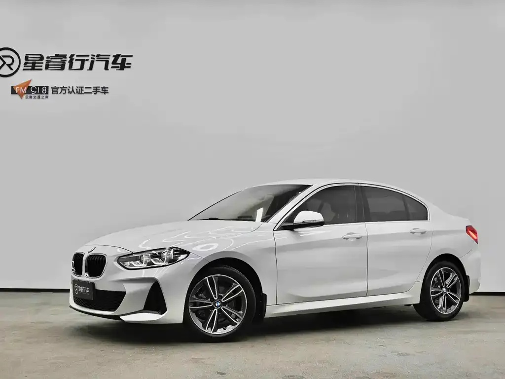 BMW 1 Series — фото 1