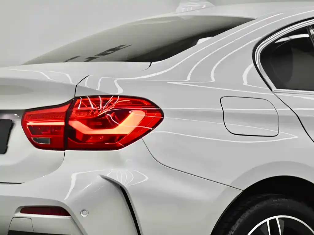 BMW 1 Series — фото 9
