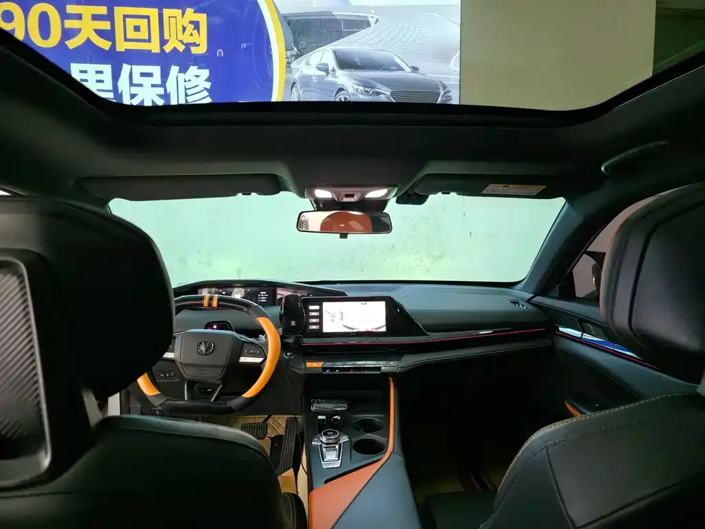 Changan UNI-V 2023 из CN, фото 8