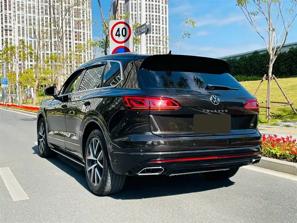 Volkswagen Touareg 2022 из CN, фото 4