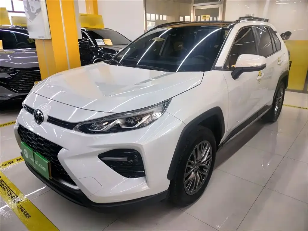Toyota Wildlander 2023 из CN, фото 1