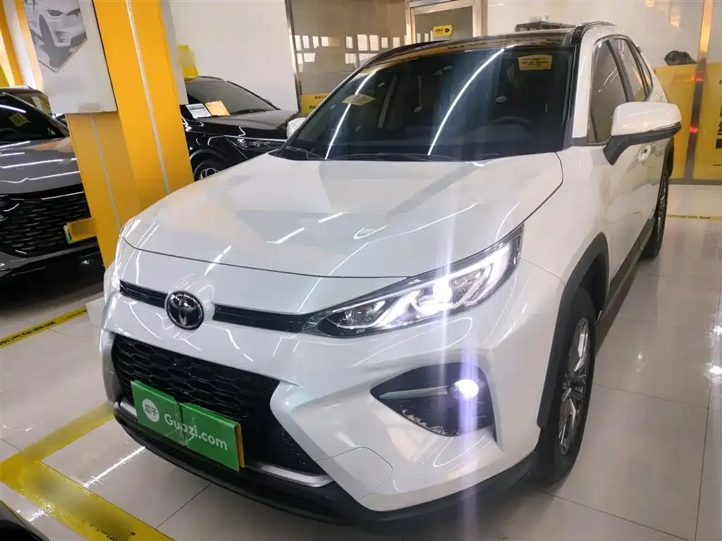 Toyota Wildlander 2023 из CN, фото 6