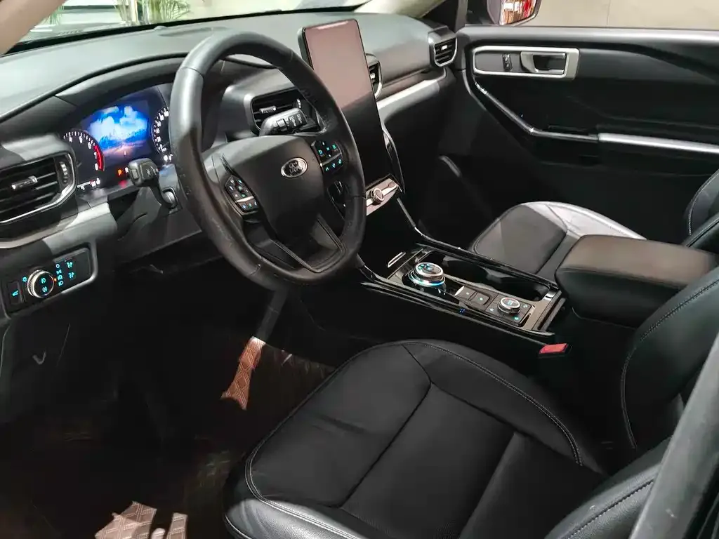 Ford Explorer 2022 из CN, фото 5