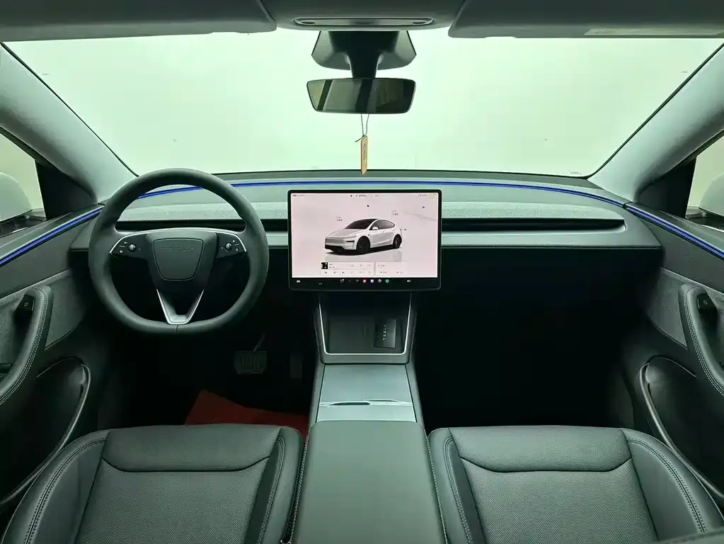 Tesla Model Y 2025 из CN, фото 5
