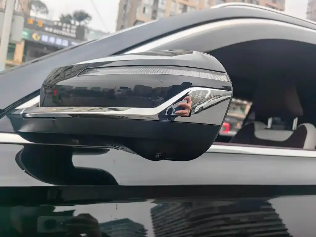 Geely Xingyue L 2022 из CN, фото 2