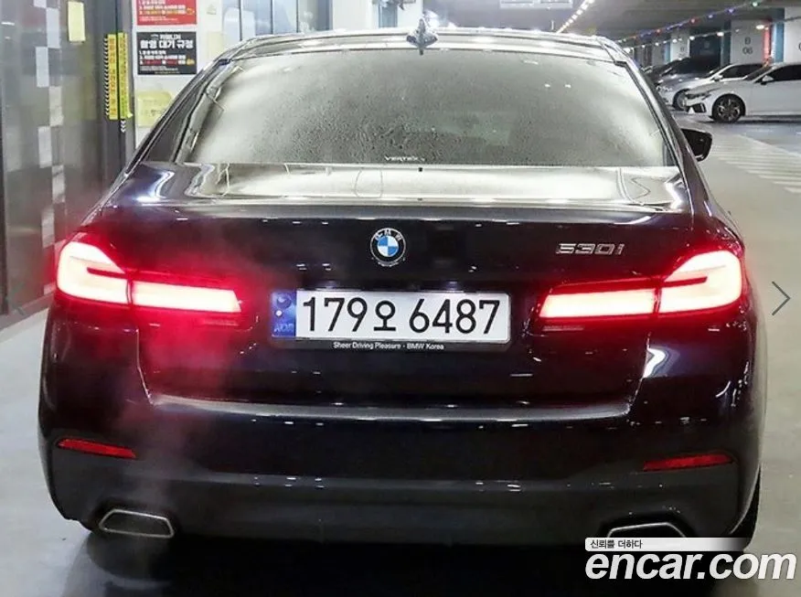 BMW 5-Series — фото 10