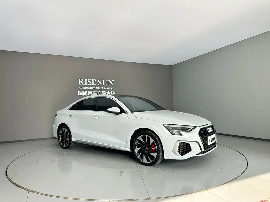 Audi A3 — фото 3