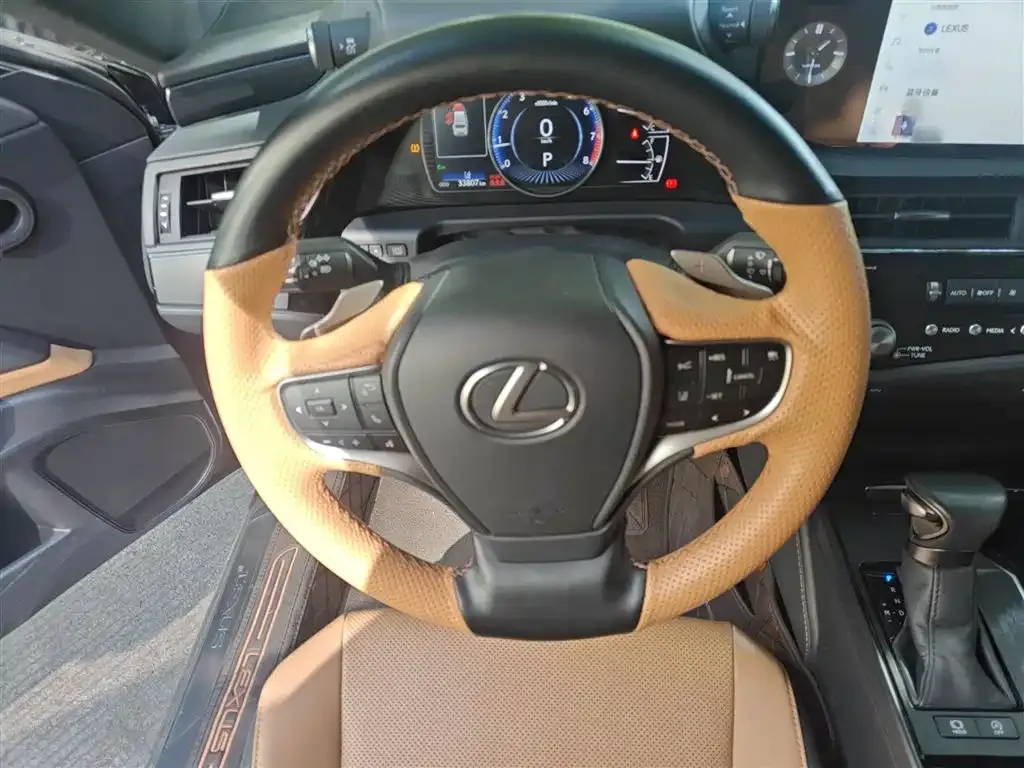 Lexus ES 2023 из CN, фото 5