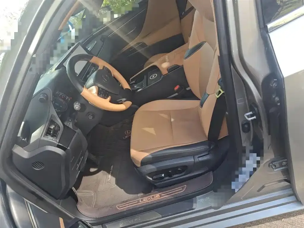 Lexus ES 2023 из CN, фото 7