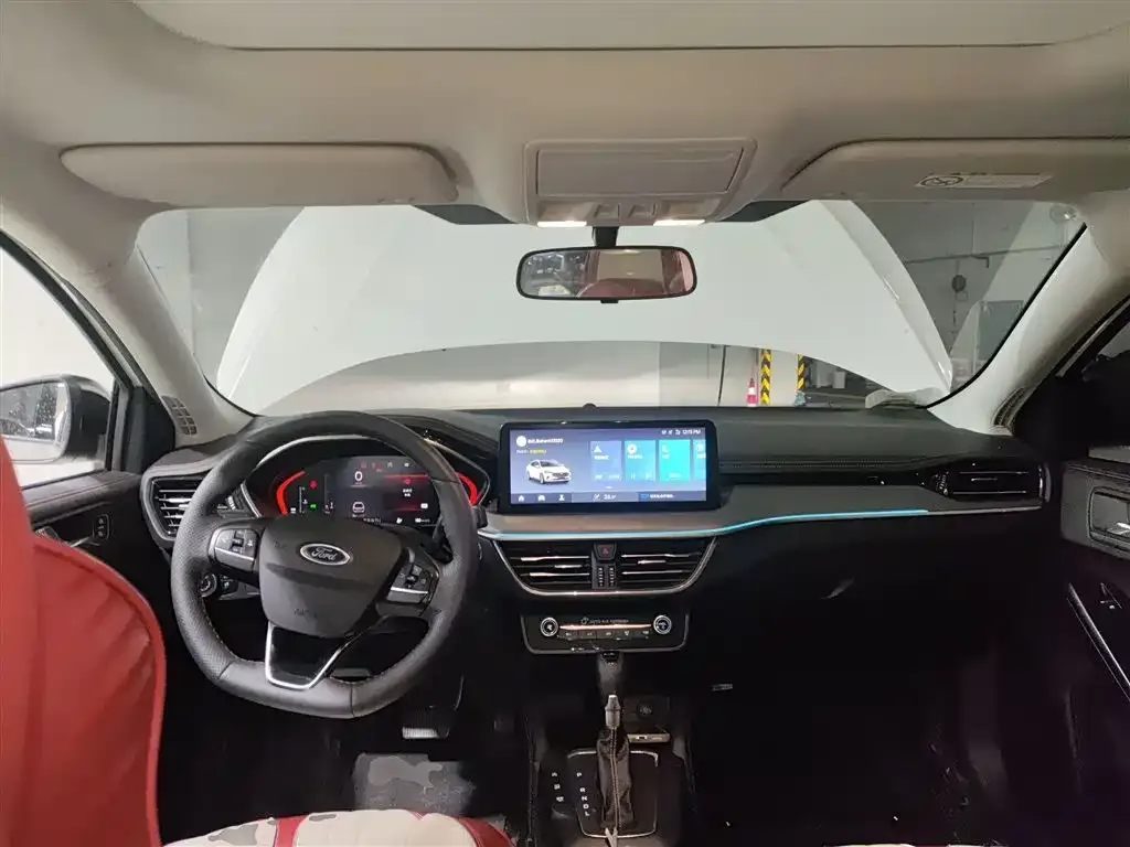 Ford Focus 2022 из CN, фото 4