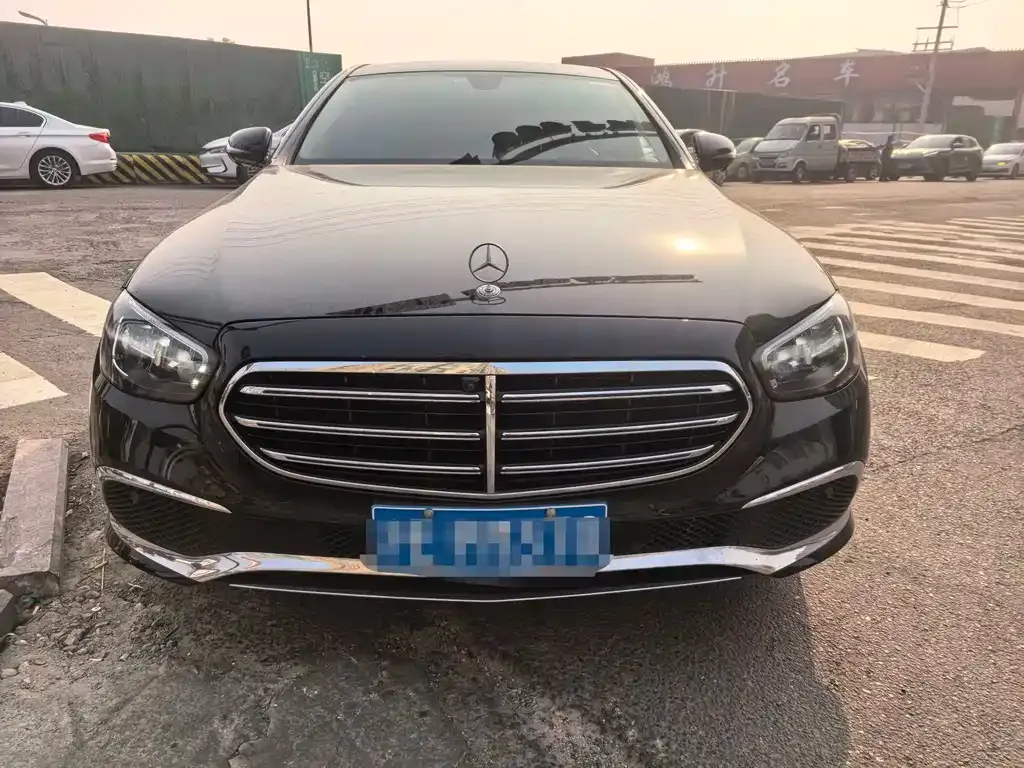 Mercedes-Benz E-Class 2023 из CN, фото 10
