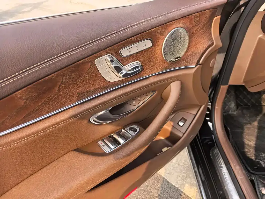 Mercedes-Benz E-Class 2023 из CN, фото 5