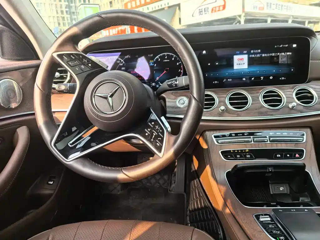 Mercedes-Benz E-Class 2023 из CN, фото 6