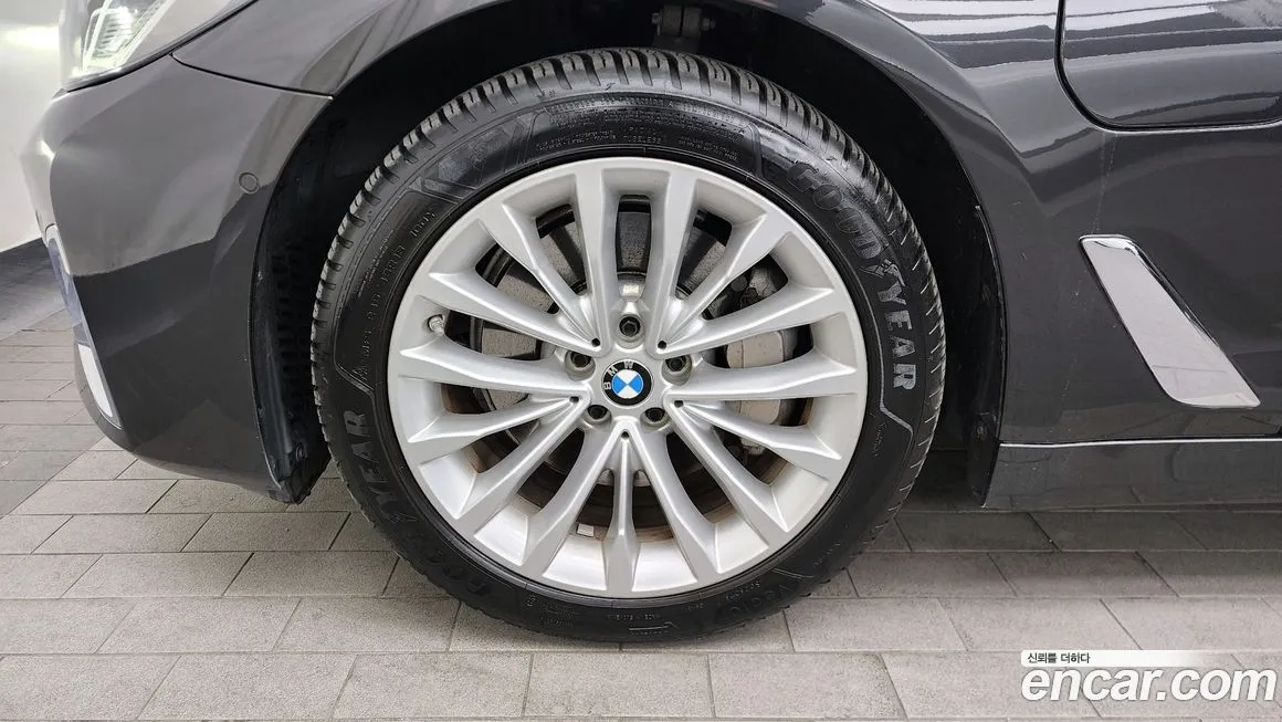 BMW 5-Series 2021 из KR, фото 7