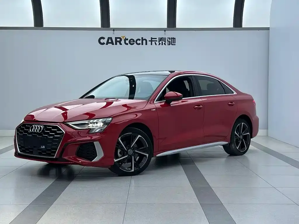 Audi A3 2022 из CN, фото 1