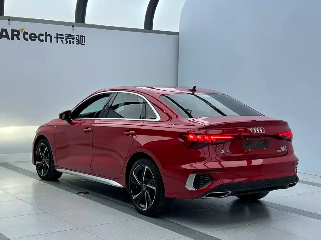 Audi A3 2022 из CN, фото 3