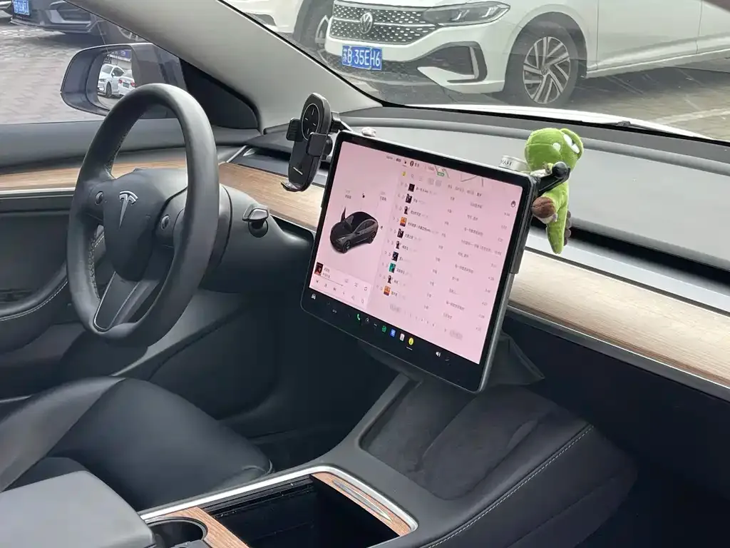 Tesla Model 3 2021 из CN, фото 3