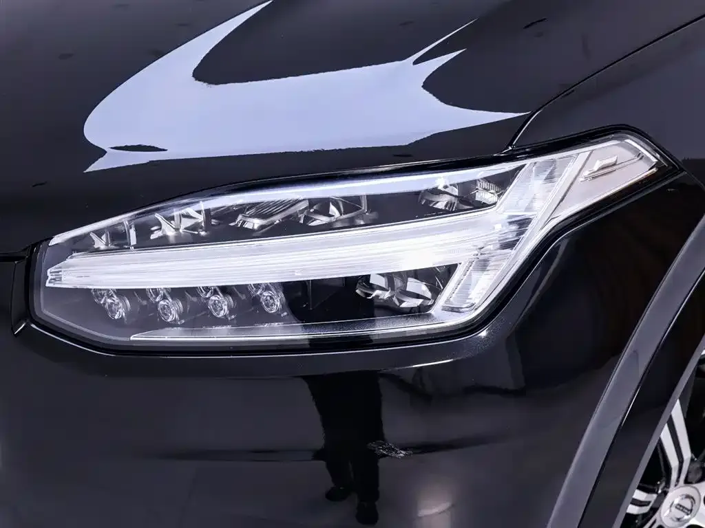 Volvo XC90 2021 из CN, фото 7