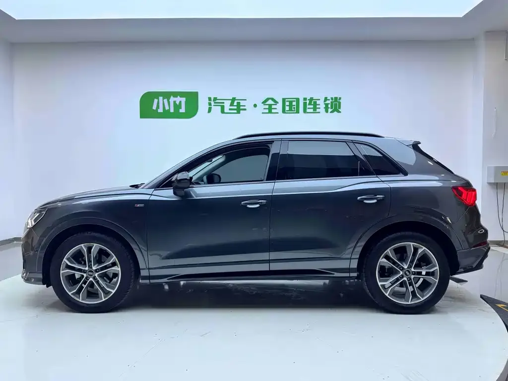 Audi Q3 — фото 4