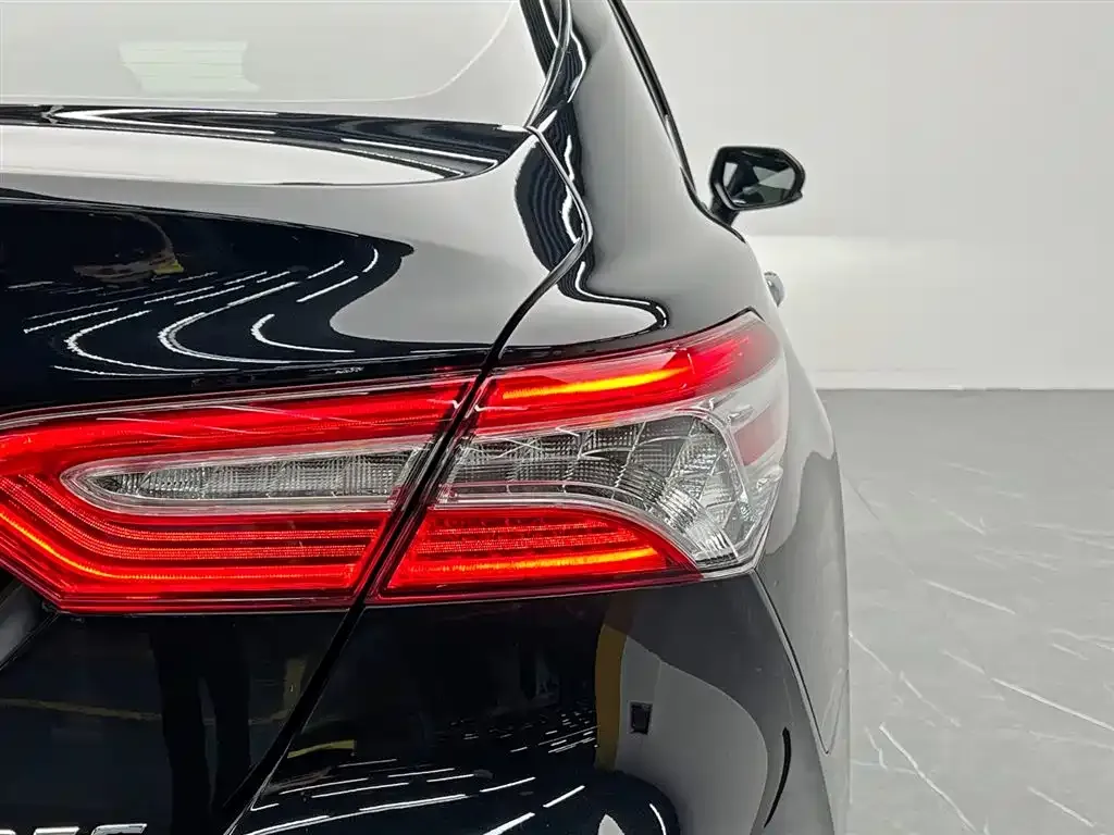 Toyota Camry 2021 из CN, фото 10