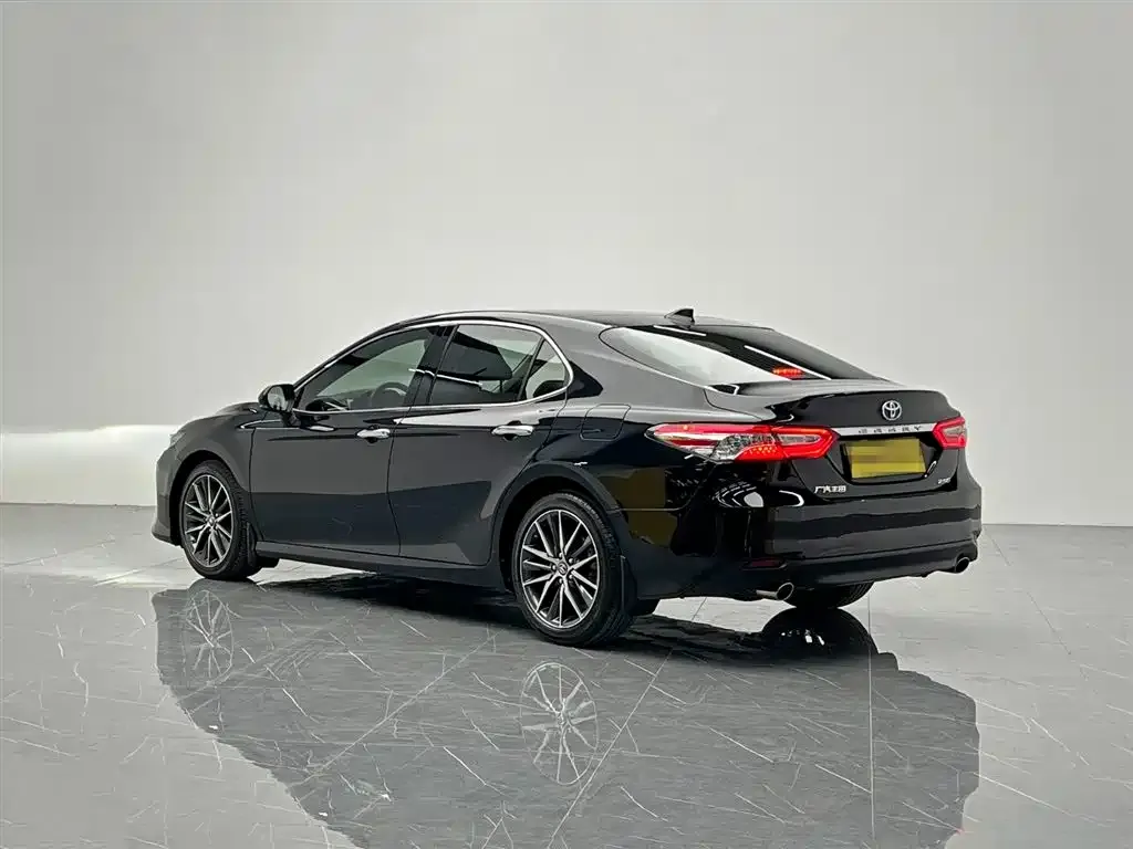Toyota Camry 2021 из CN, фото 3
