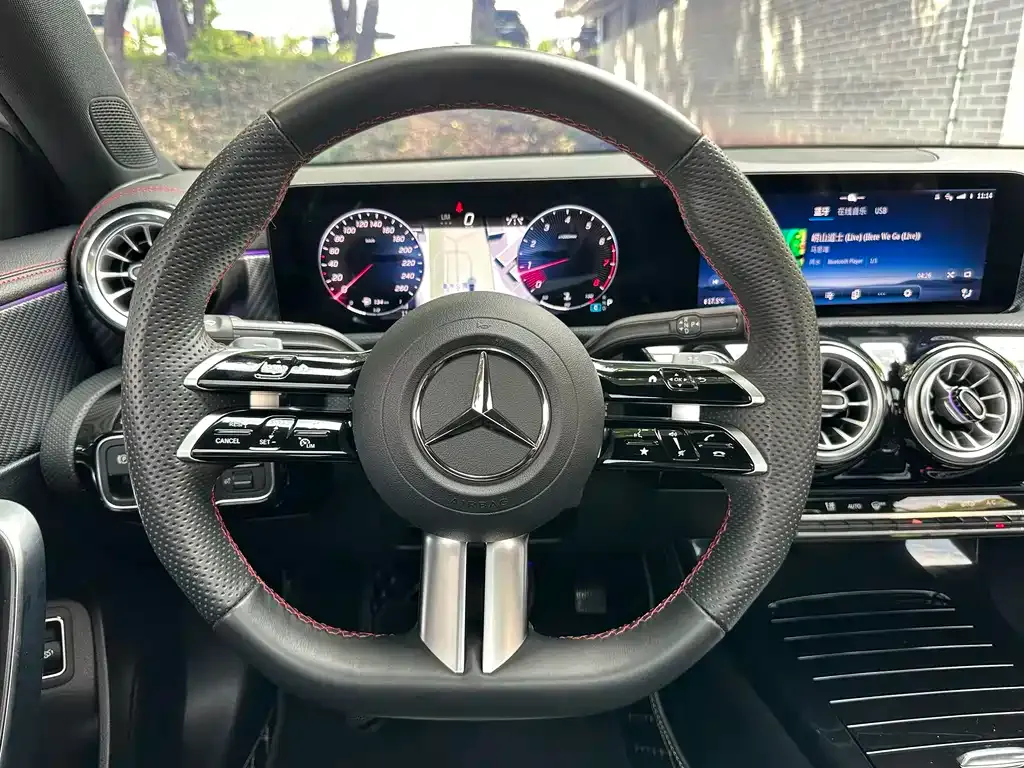 Mercedes-Benz A-Class 2024 из CN, фото 10