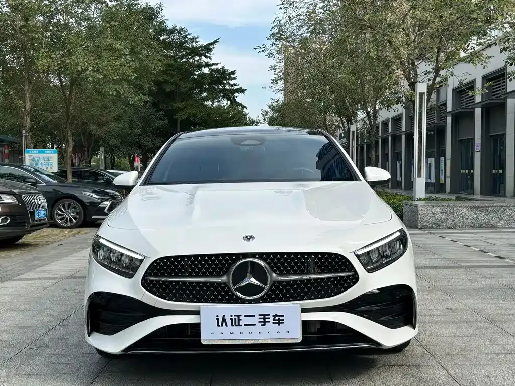 Mercedes-Benz A-Class 2024 из CN, фото 2