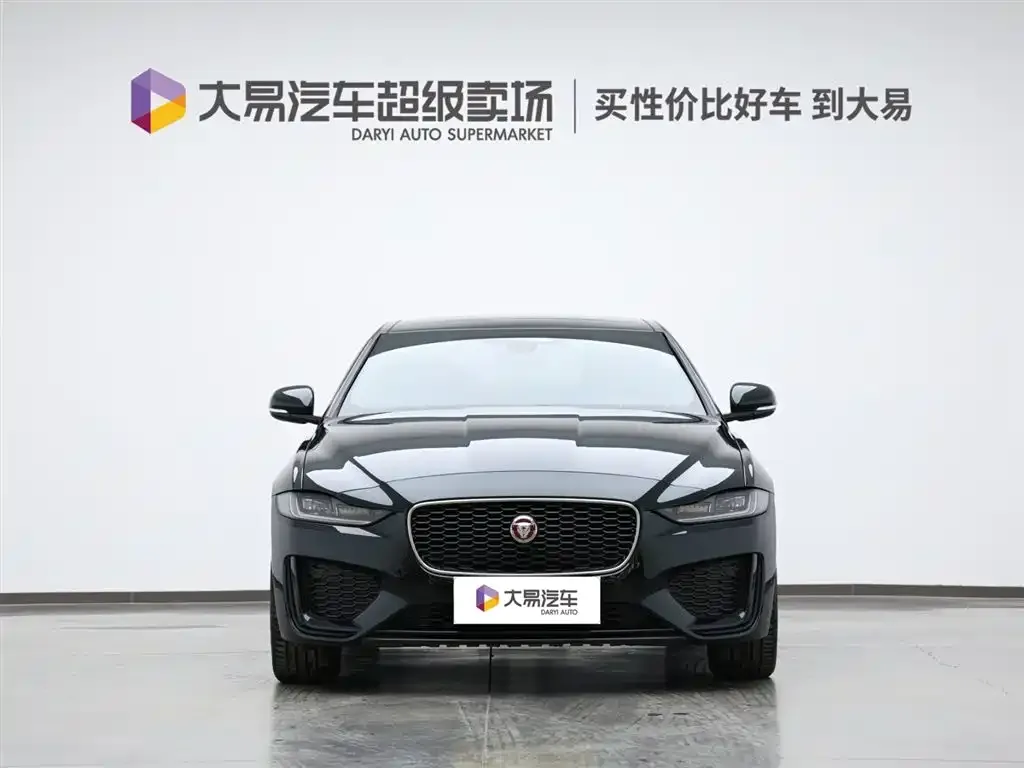 Jaguar XEL — фото 6