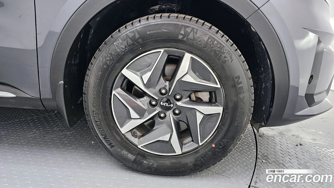 Kia Sorento — фото 9