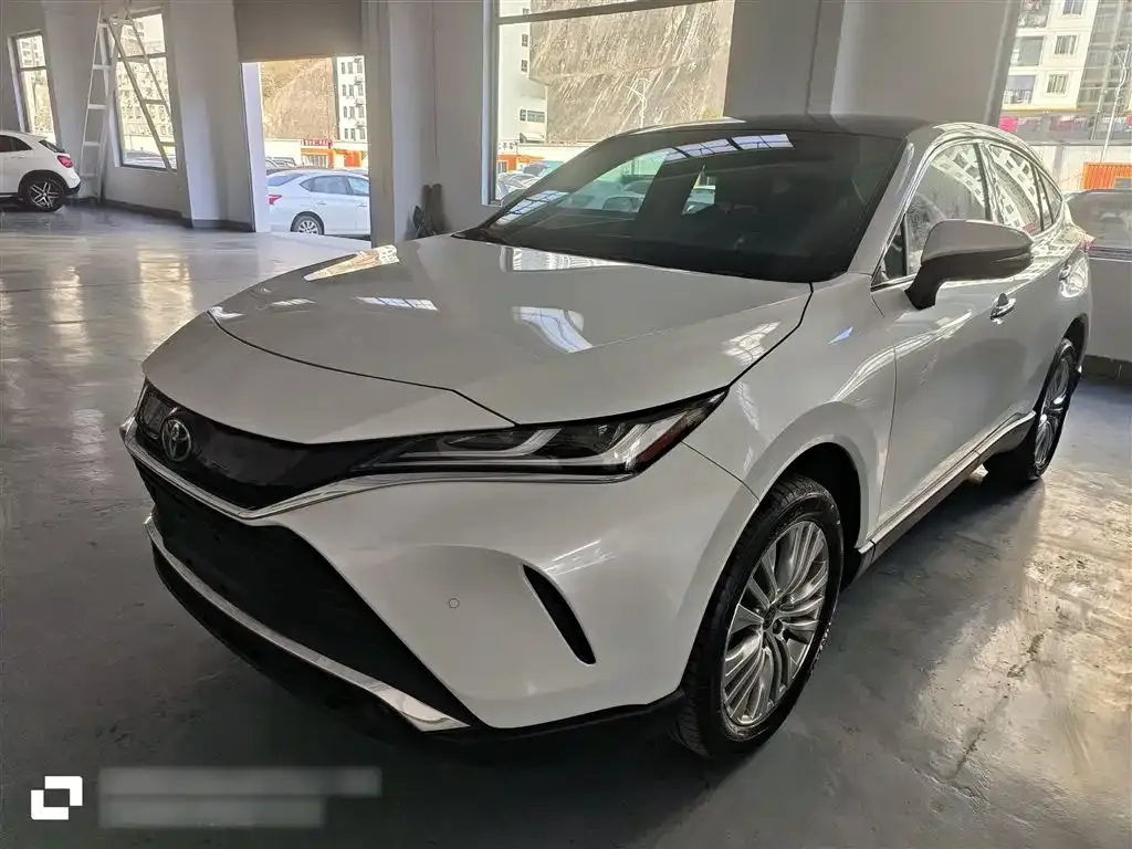 Toyota Harrier — фото 3