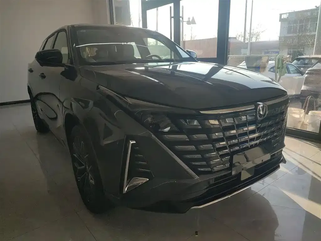 Changan UNI-Z 2025 из CN, фото 5
