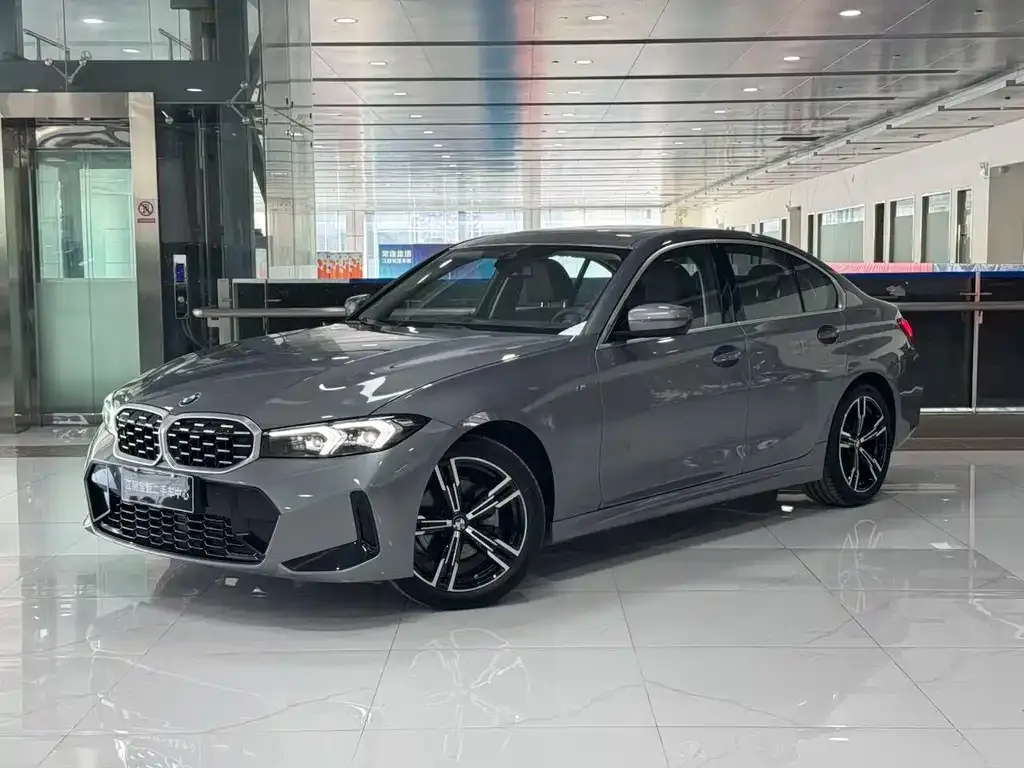 BMW 3 Series 2024 из CN, фото 10