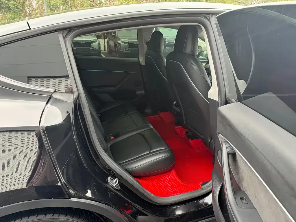 Tesla Model Y 2022 из CN, фото 5