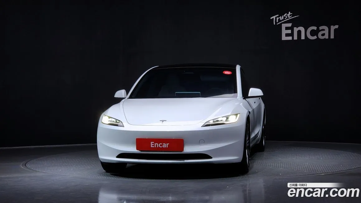 Tesla Model 3 2024 из KR, фото 8