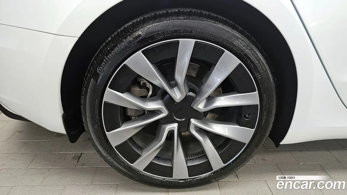 Tesla Model 3 2024 из KR, фото 9
