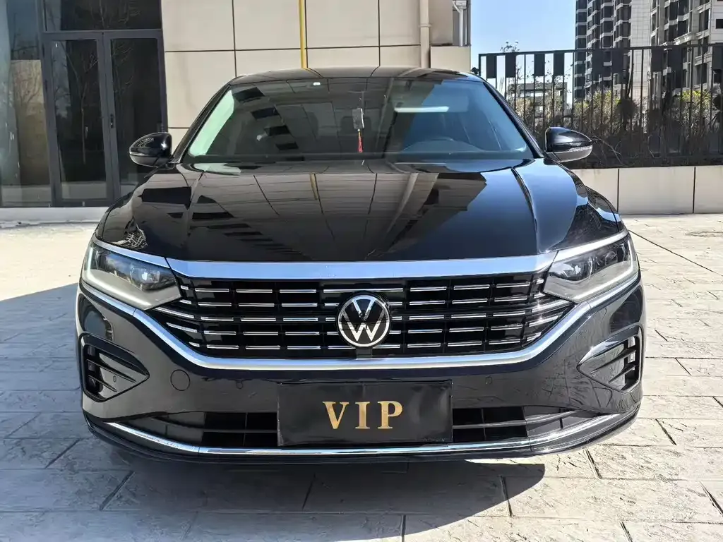 Volkswagen Passat 2023 из CN, фото 5