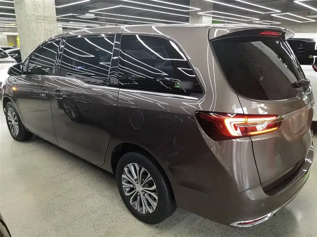 Buick GL8 2022 из CN, фото 8