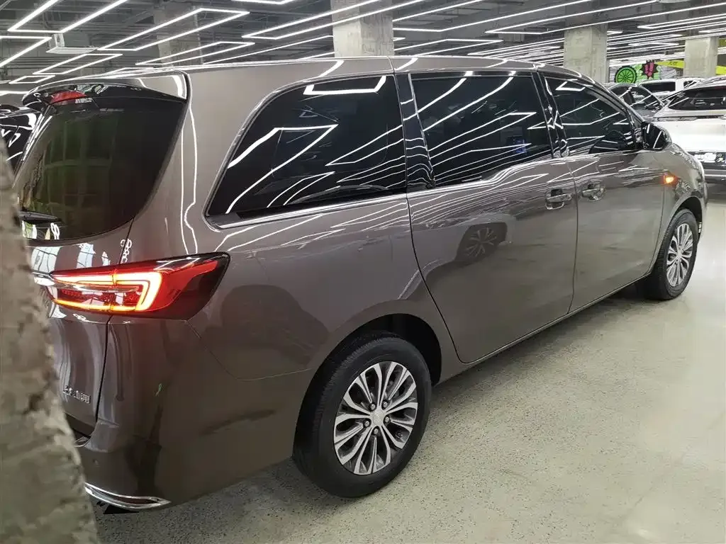Buick GL8 2022 из CN, фото 6