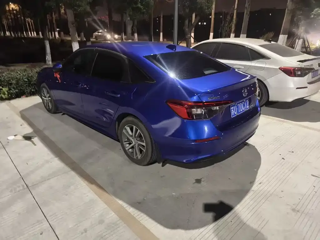 Honda Civic — фото 6