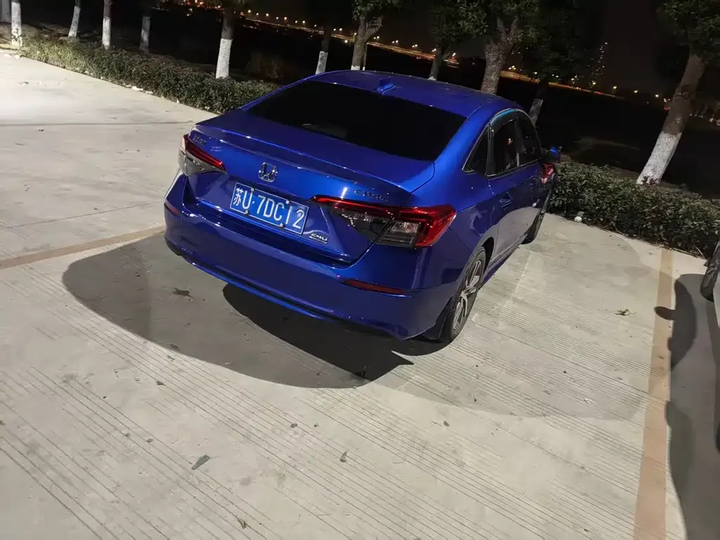 Honda Civic — фото 3
